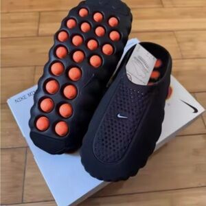 Nike Mind 001 pregame mules